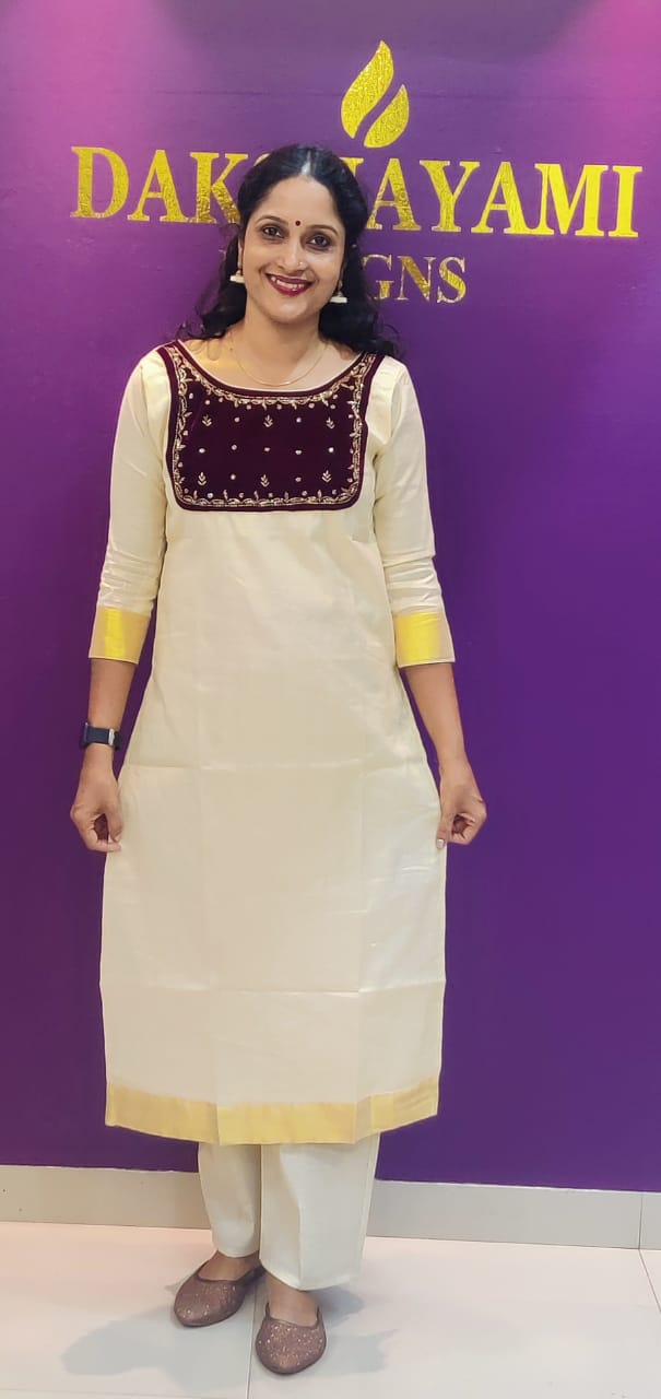 Kasavu Kurti in Tissue Silk Fabric - PANAGIA